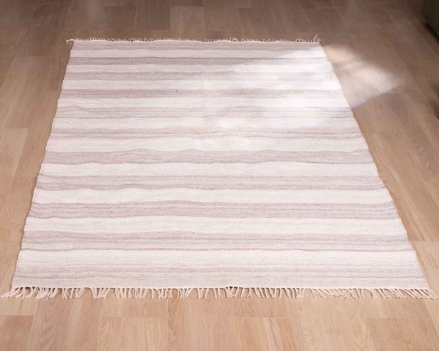 Alfombra grande con flecos a rayas en tonos claros «Kavon», de 300 x 200 cm