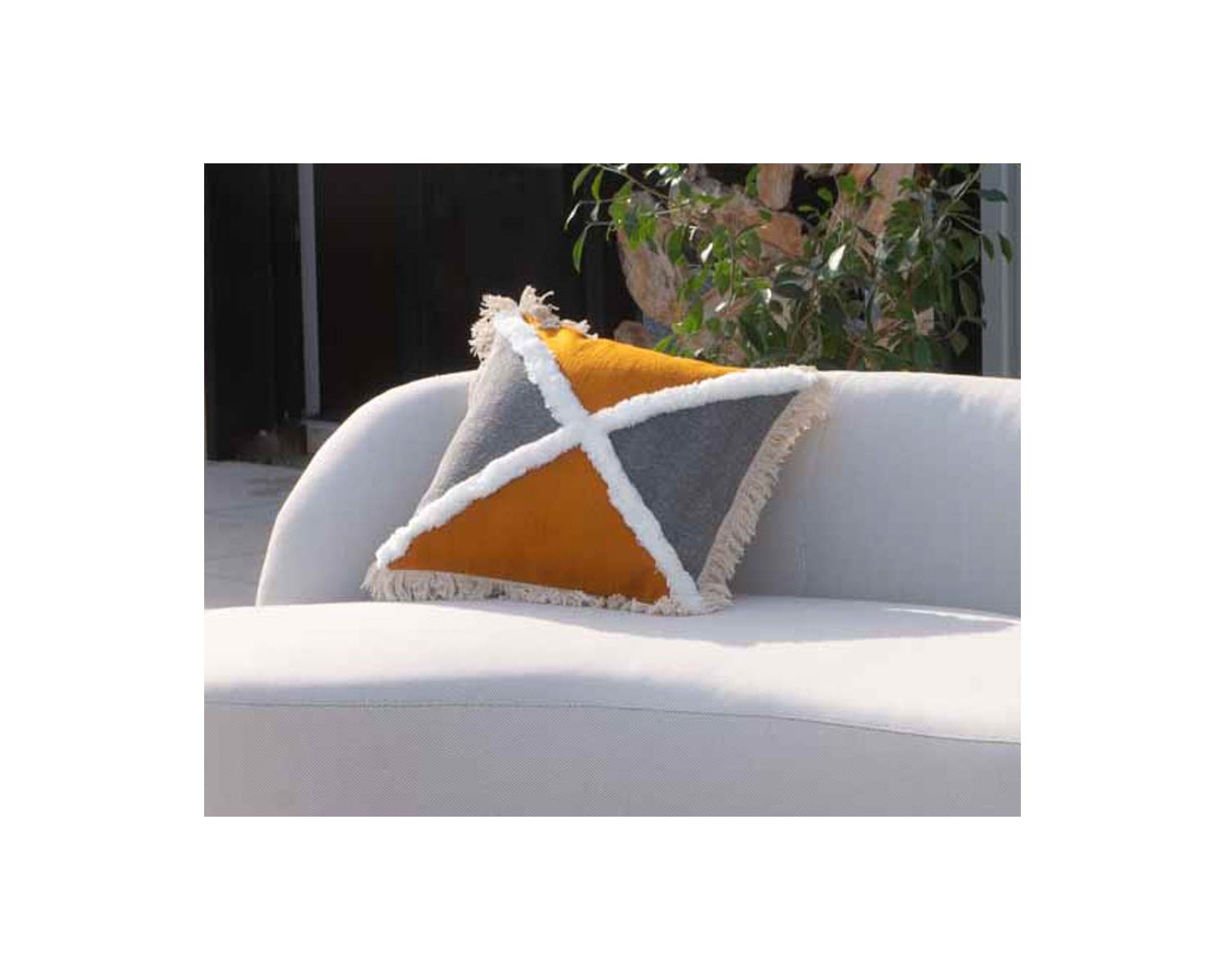 Cojín cuadrado de algodón bicolor con flecos «Ethnic», 45 x 45 cm