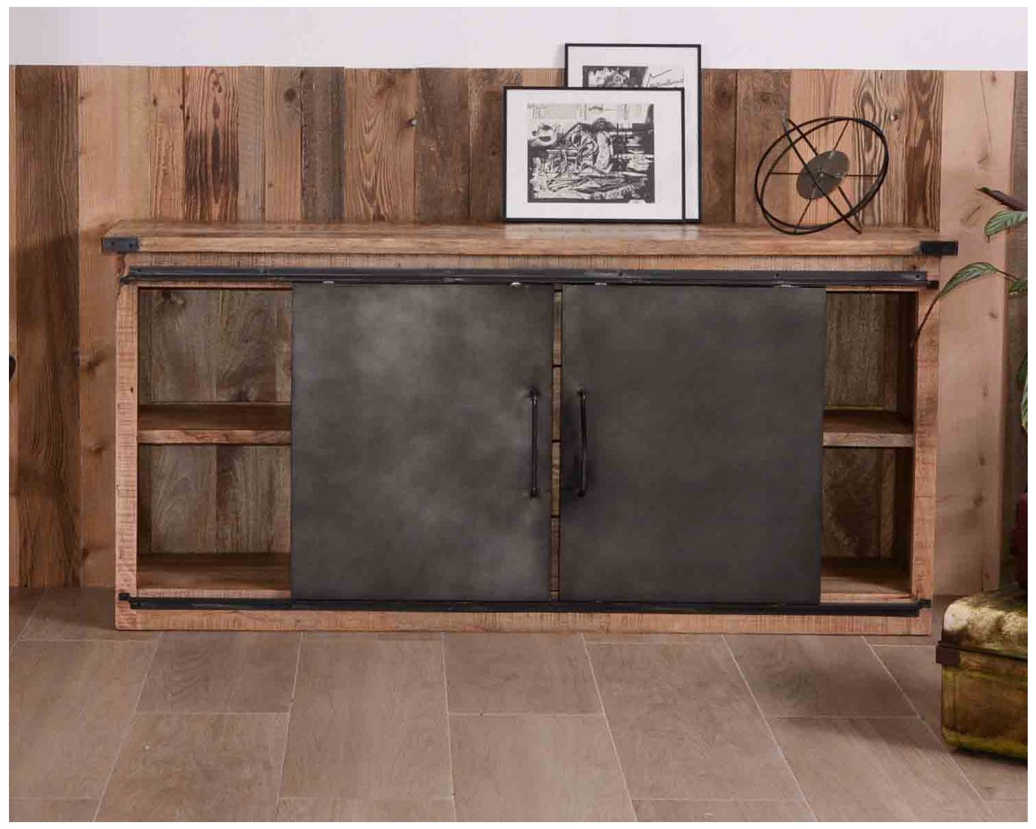 Aparador industrial con puertas correderas y cajones de madera, 180 cm, «Caractère»