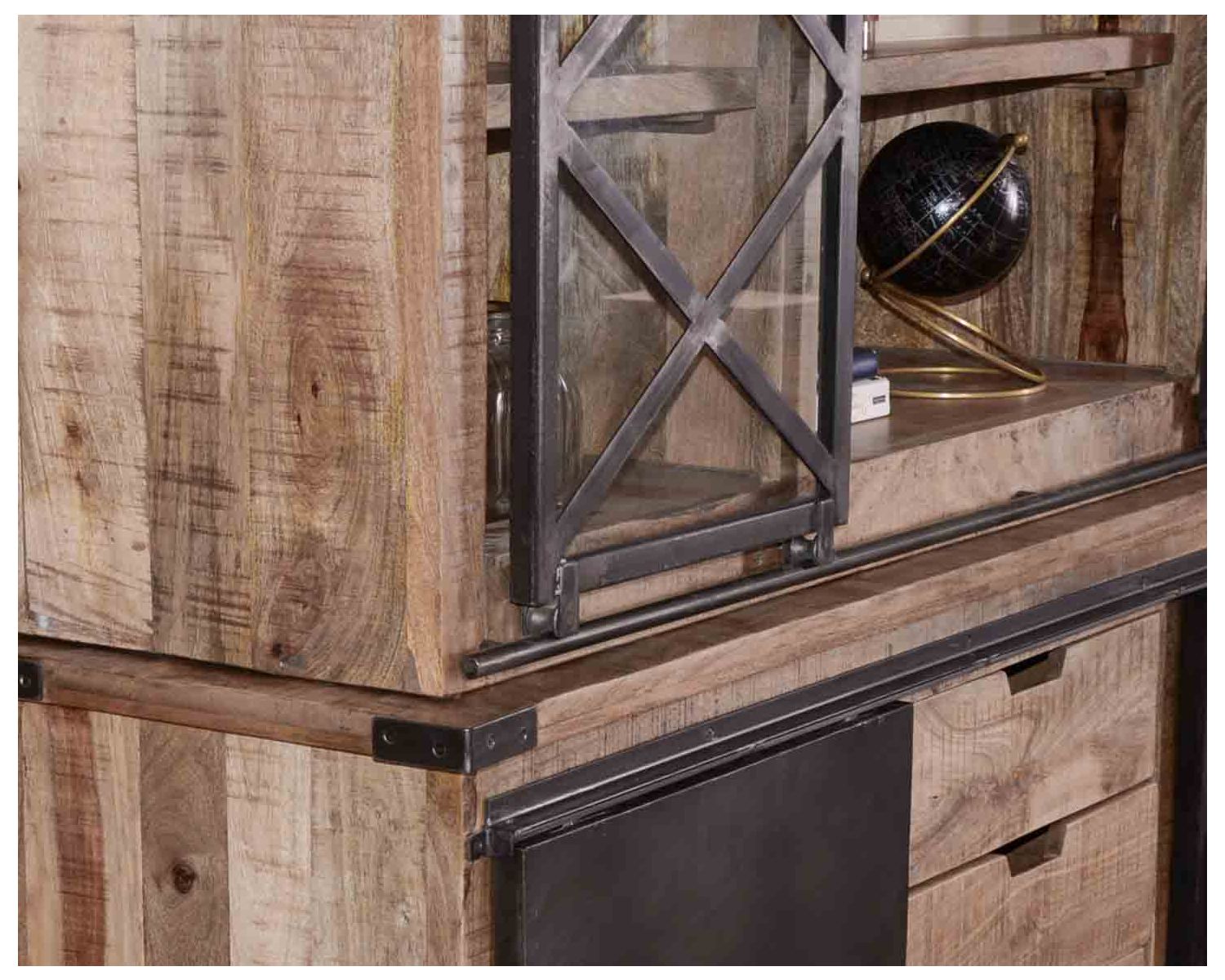 Gran aparador de metal, cristal y madera «Caractère» de 180 cm