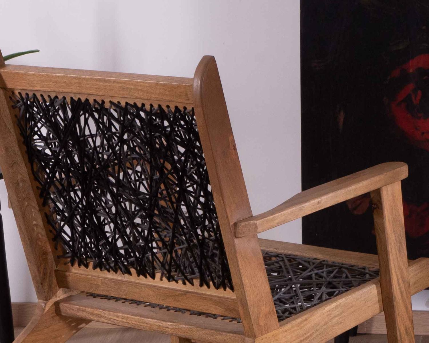 Sillón étnico bajo de madera de haya y cuerdas «Pop Vintage»