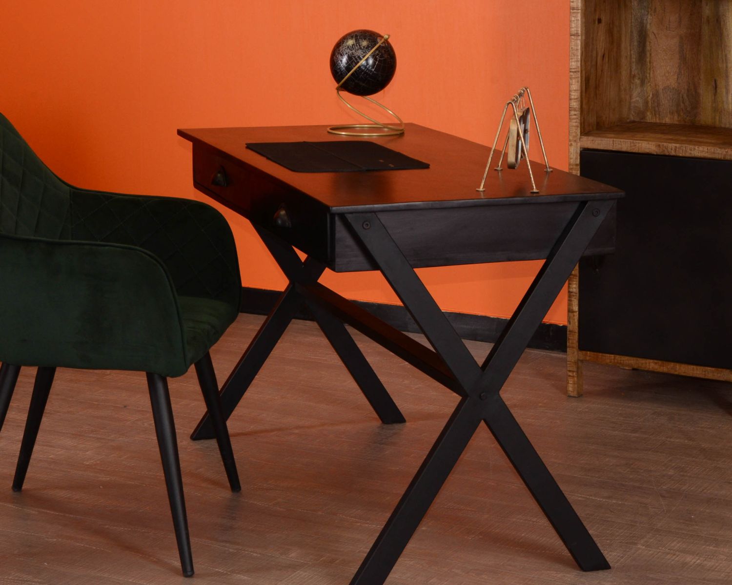 Escritorio negro de madera y metal de 120 cm «Atelier»
