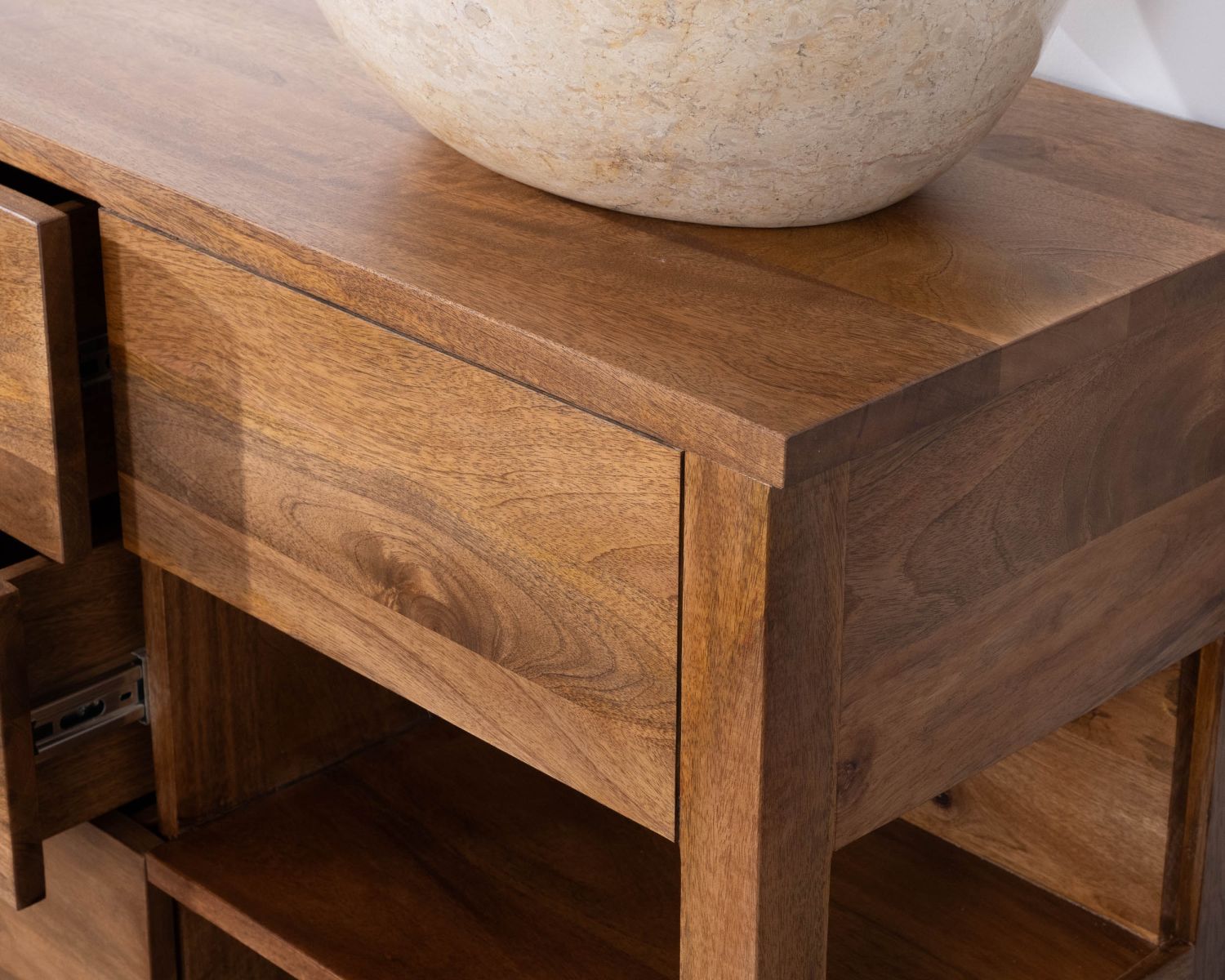 Mueble bajo lavabo de madera de mango oscuro de 120 cm con compartimentos y cajones «Kahiko»