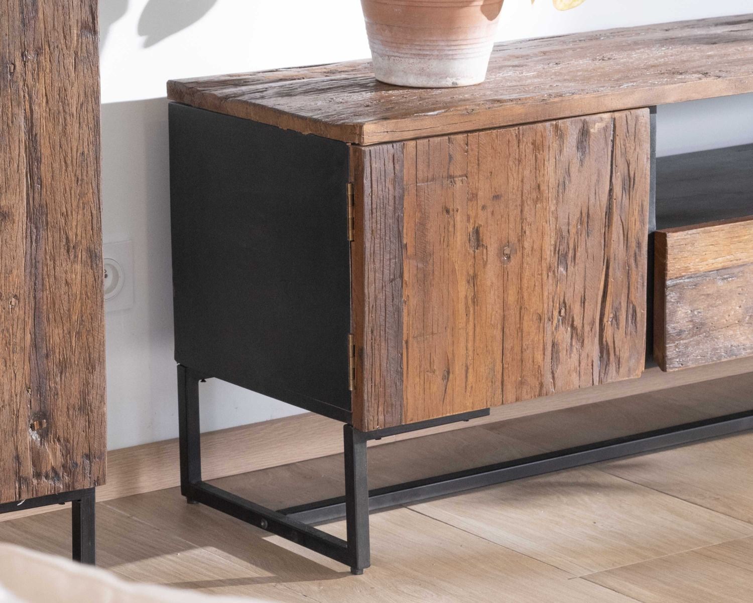 Mueble para la tele de estilo industrial de 175 cm, de acacia y metal negro «Cachou Chic»