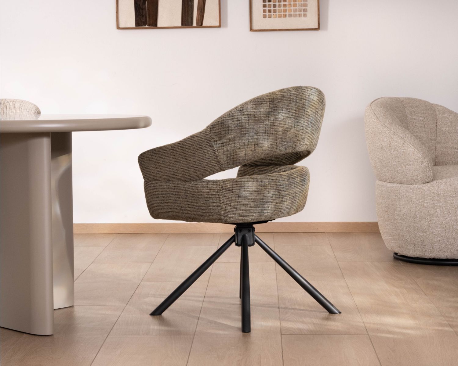 Lote de 2 sillas giratorias de comedor con reposabrazos «Movy» en tela verde salvia