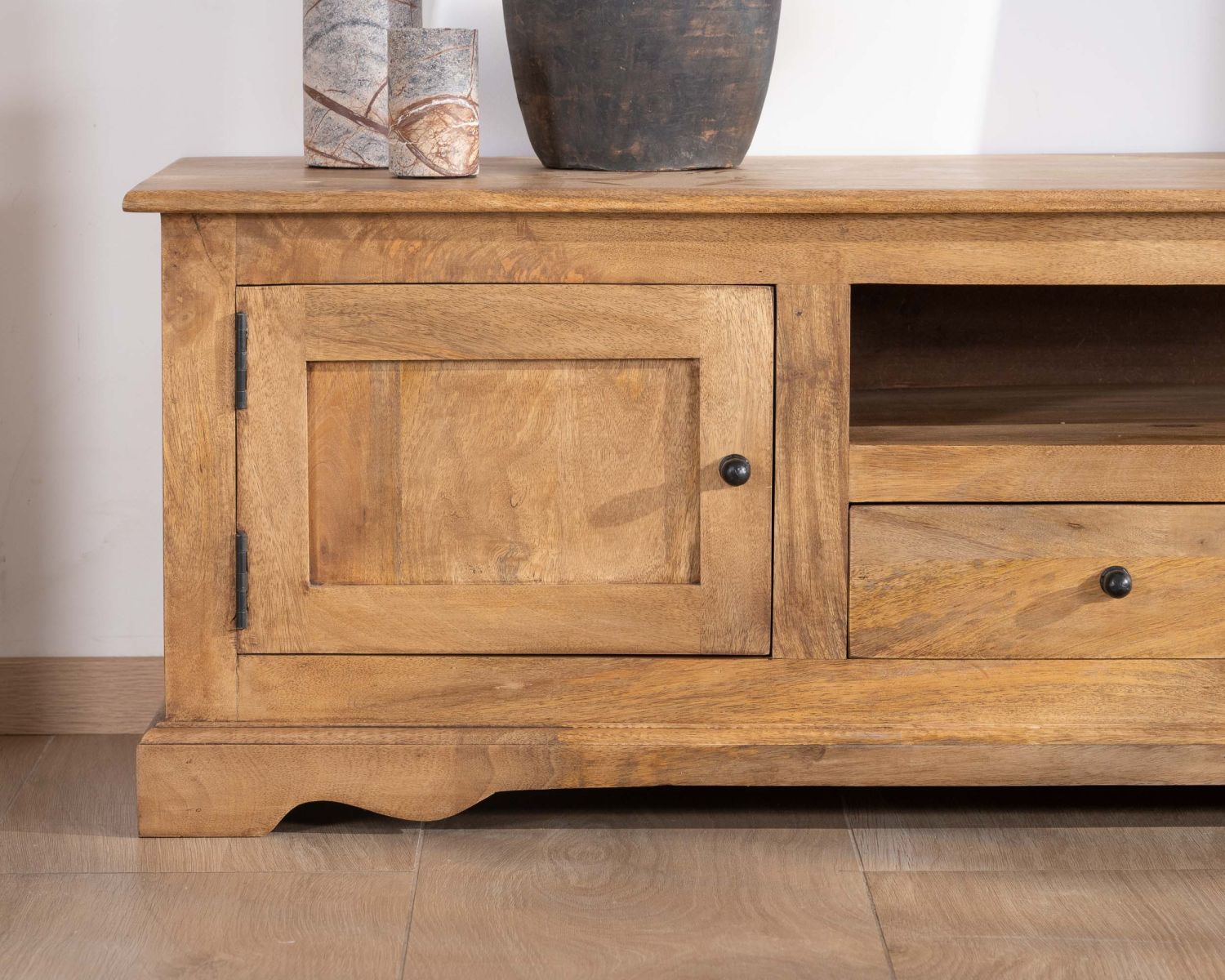 Mueble de televisión grande de 180 cm, estilo rústico chic, en madera de mango «Sarah»