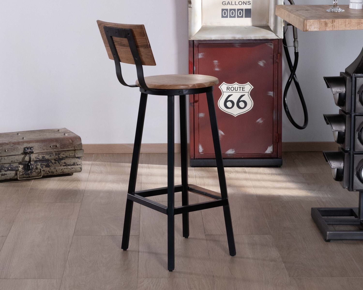 Trona de estilo industrial de acacia y metal negro «Los Ángeles»