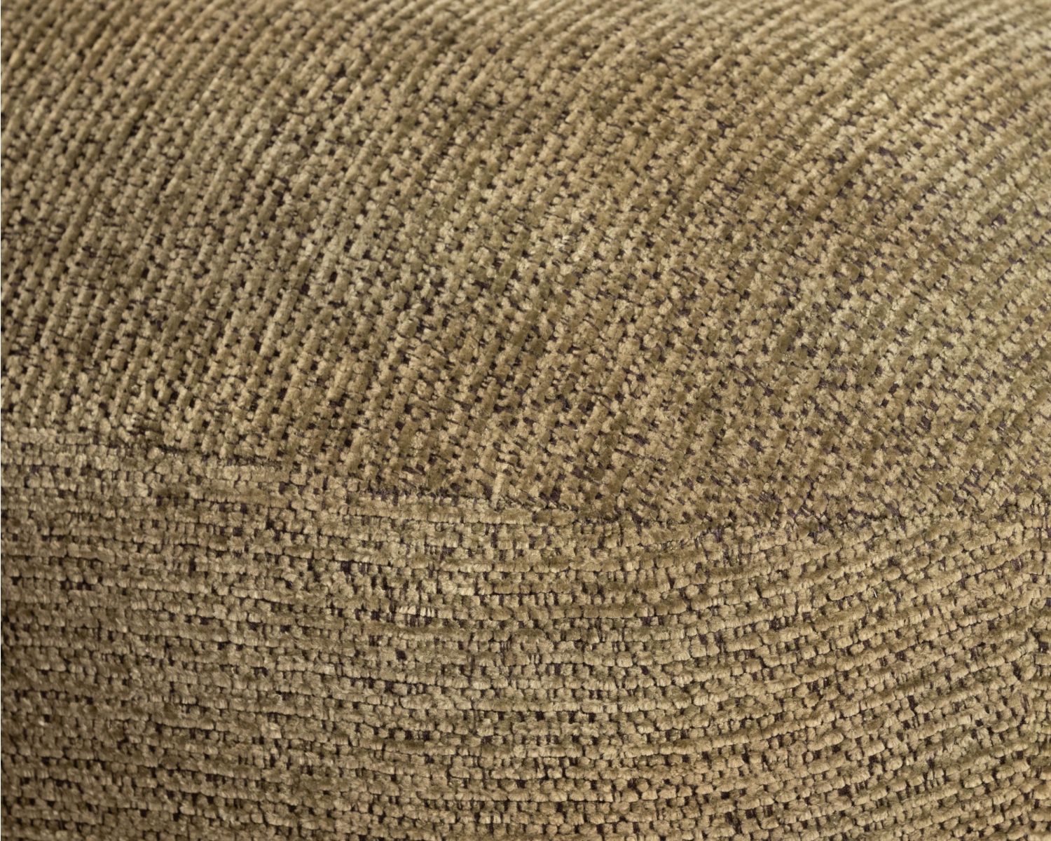 Sillón bajo de diseño moderno y orgánico, en tejido bouclé de color caqui «Luno»