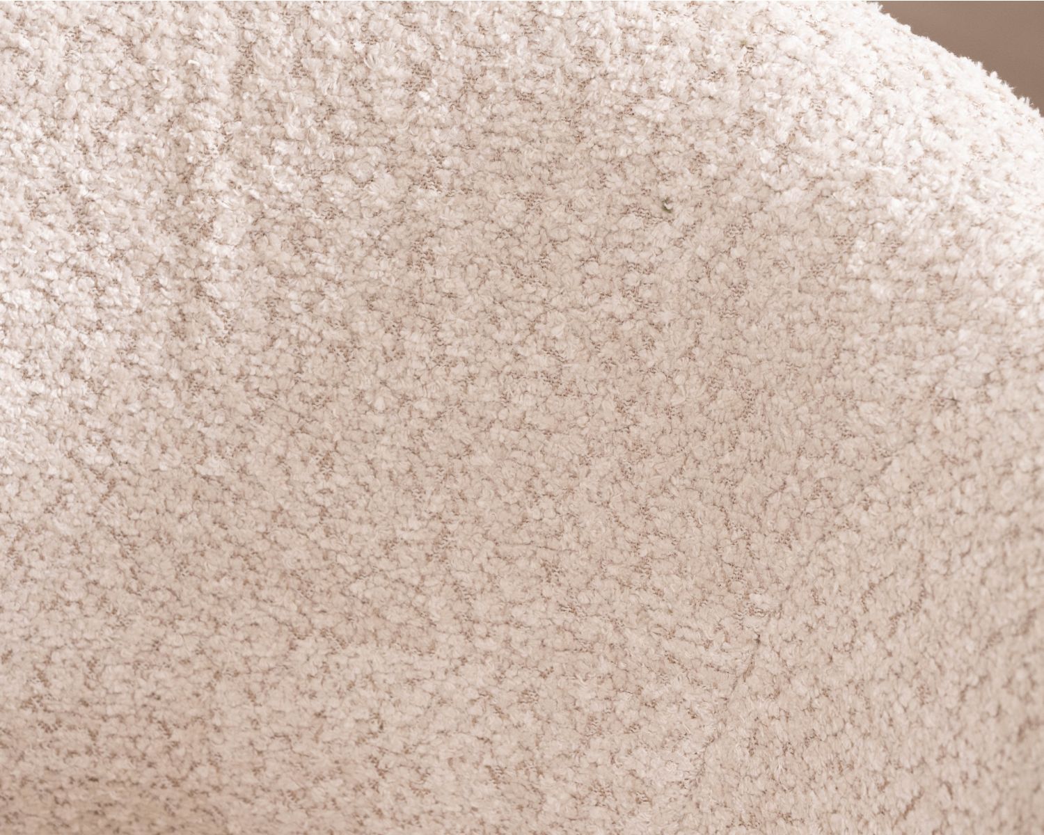 Lote de 2 sillas de estilo «newtro» en tejido bouclé de color blanco roto y patas de metal negro «Sonate»