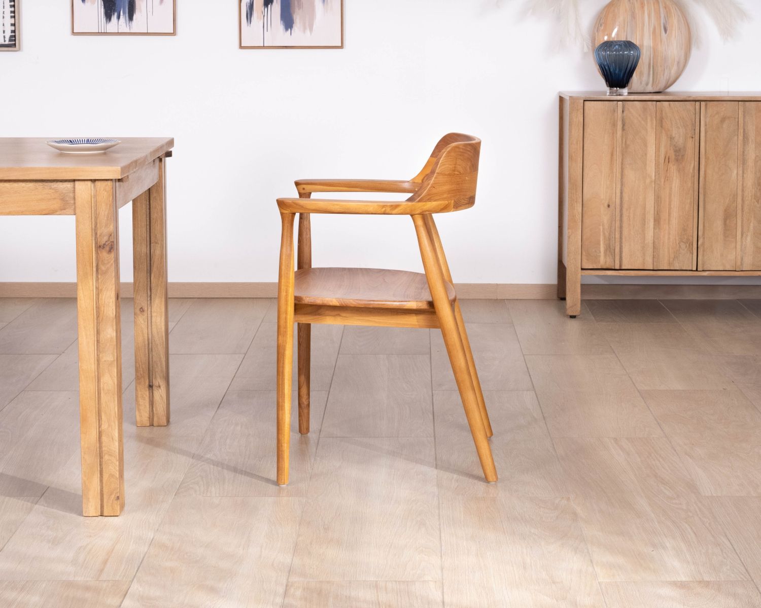 Lote de 2 sillas de comedor de diseño retro «Vicenza» de teca maciza