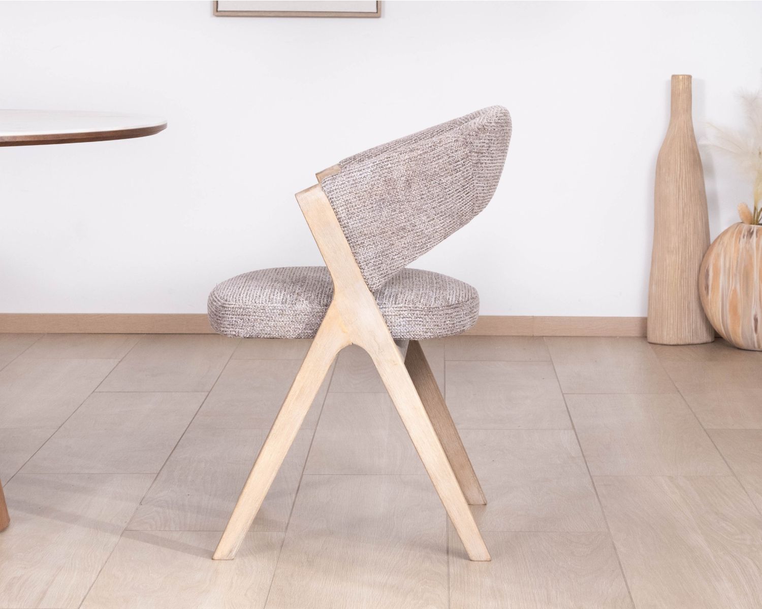 Lote de 2 sillas de comedor de diseño orgánico «Kyara» en tela cruda tejida
