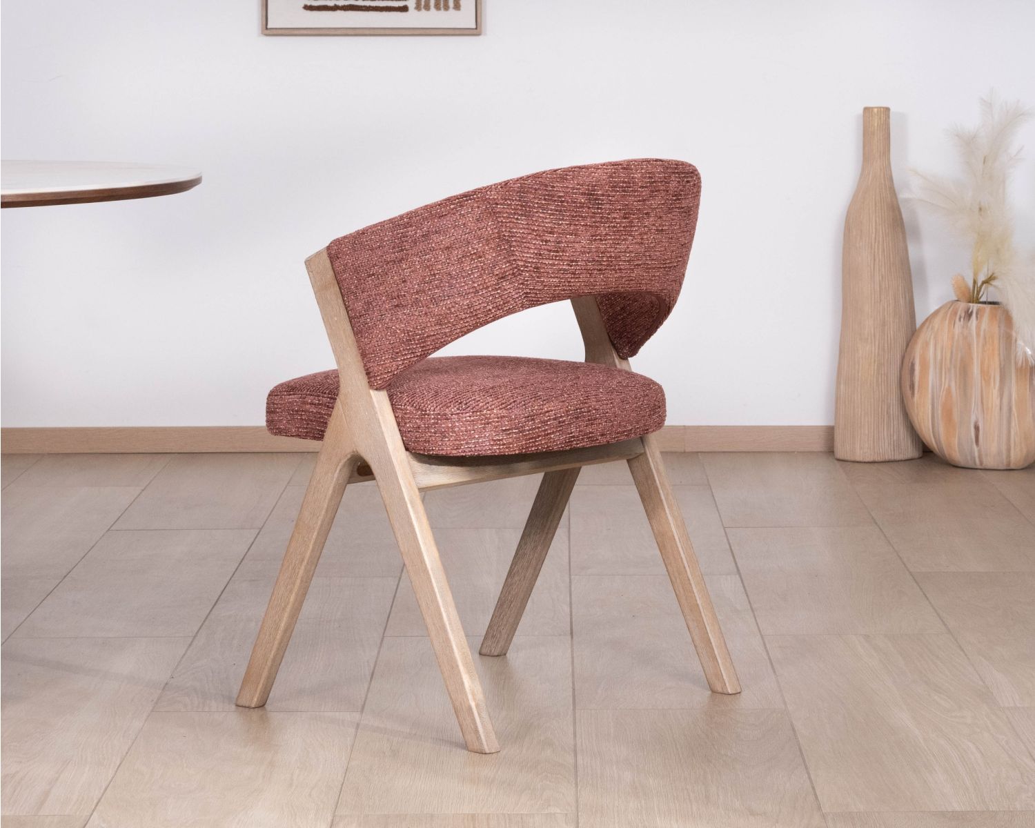 Lote de 2 sillas de comedor color tierra de Siena «Kyara», de estilo retro-contemporáneo