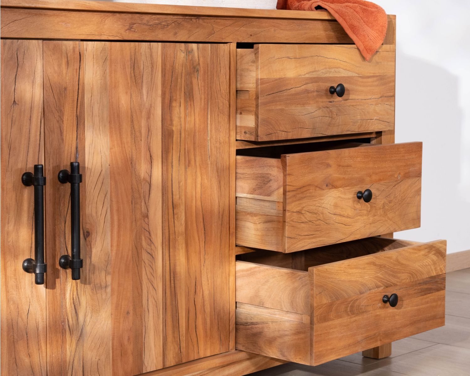 Mueble bajo lavabo doble de madera reciclada «Mokal», de 150 cm, con estilo rústico