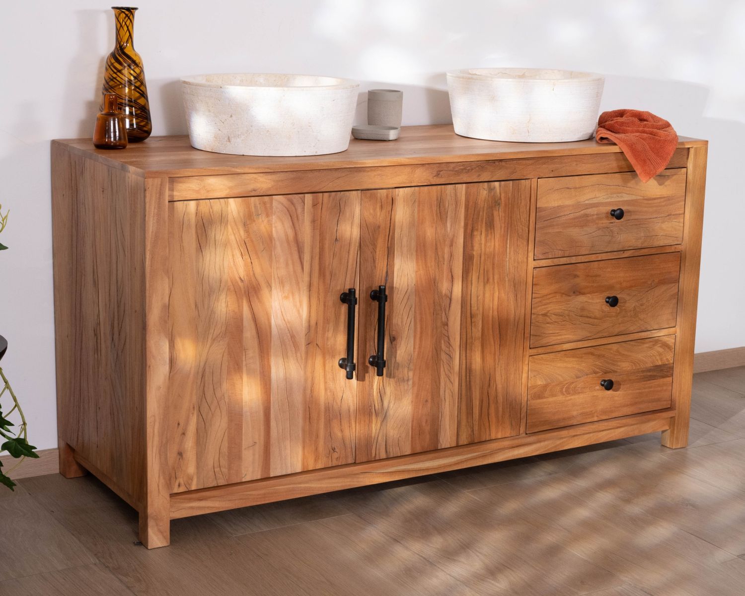 Mueble bajo lavabo doble de madera reciclada «Mokal», de 150 cm, con estilo rústico