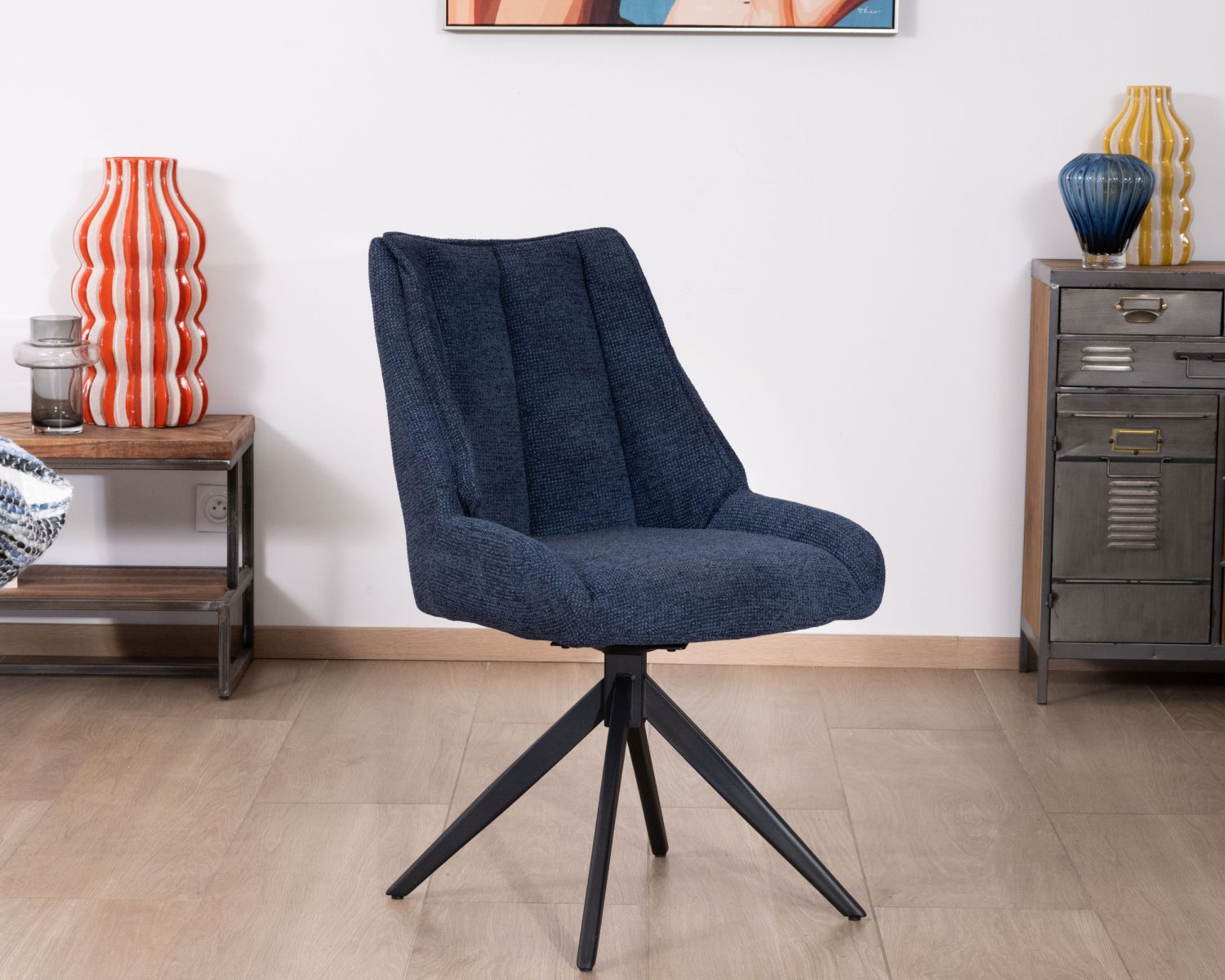 Lote de 2 sillas de comedor de tela azul noche «Webber», con asiento de diseño y base giratoria de 4 patas de metal