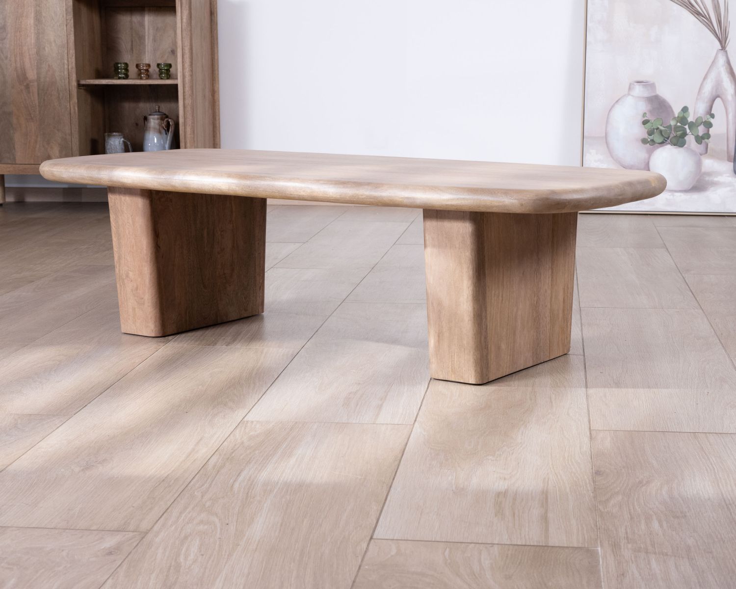 Mesa de salón rectangular de madera de mango con un diseño minimalista «Orobie»