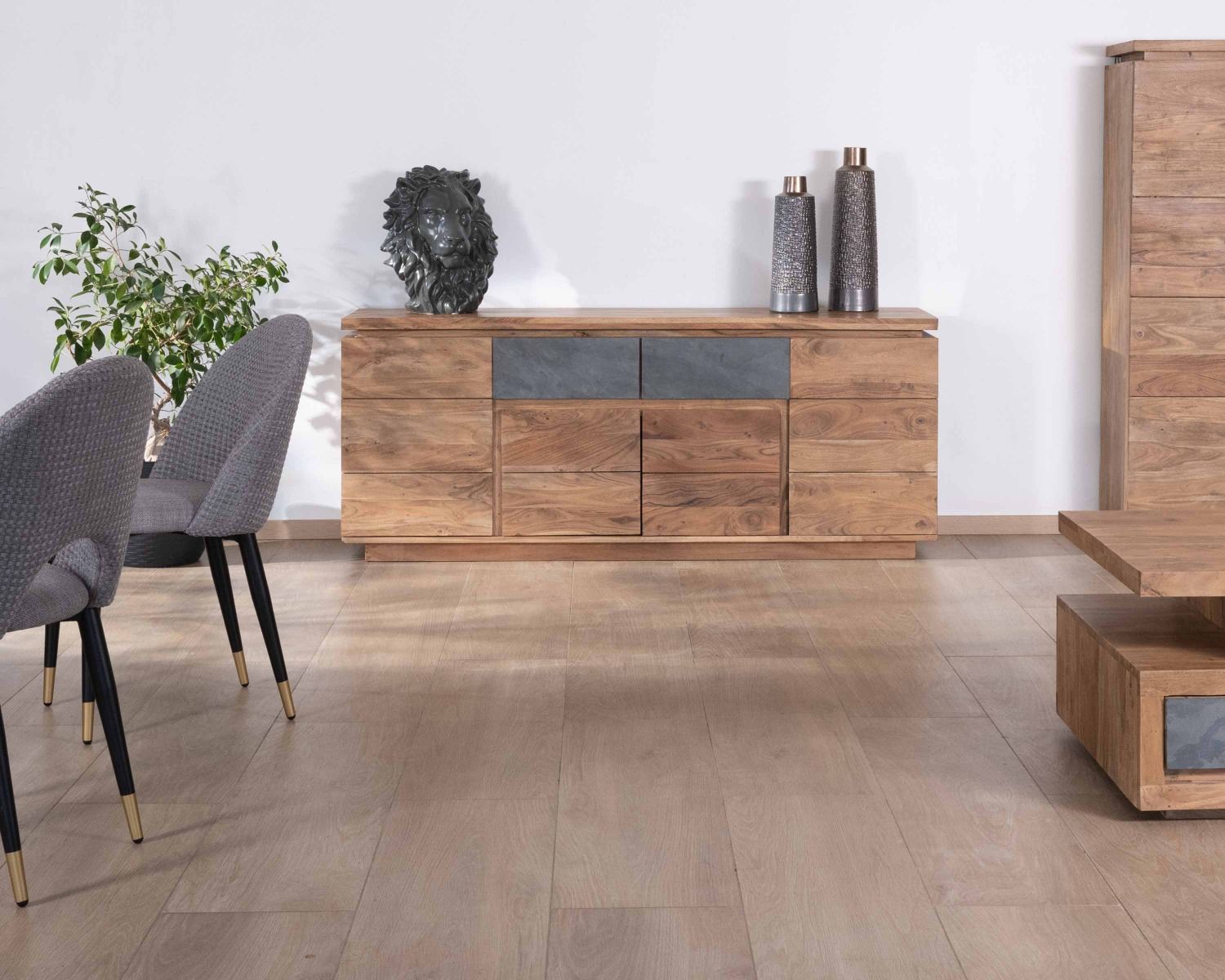 Aparador contemporáneo de 175 cm de acacia con tira de LED y cajones chapados en piedra «Paguera»