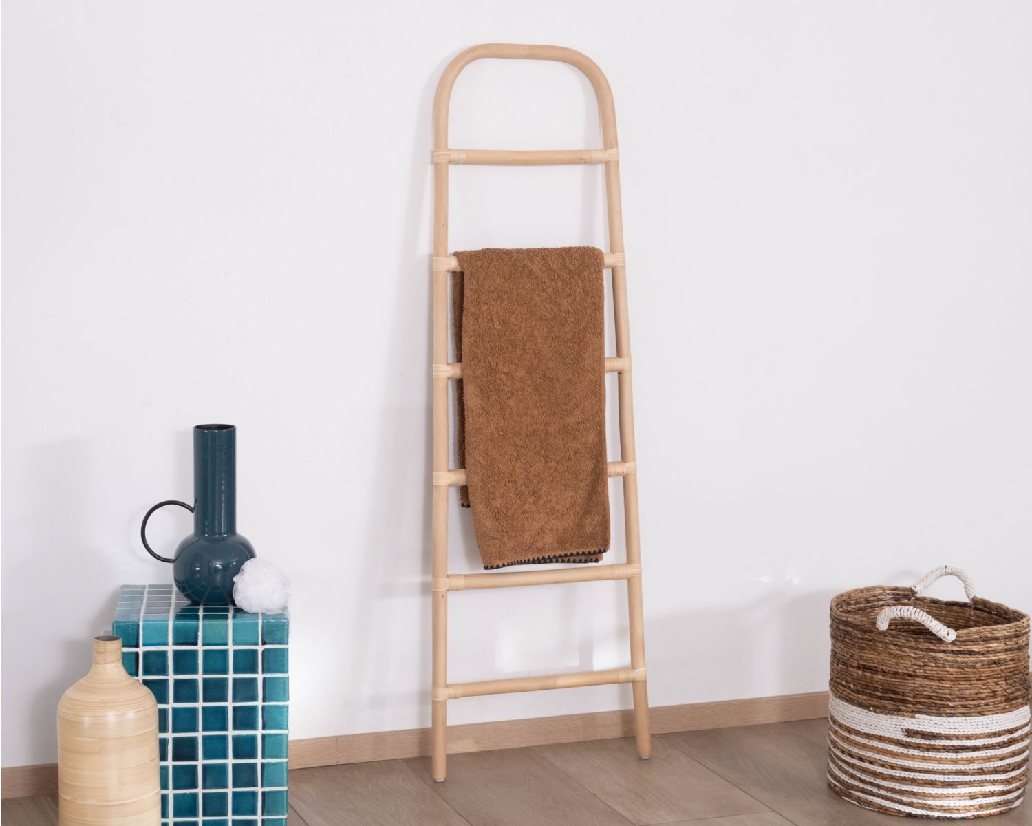 Escalera de ratán natural «Solira»
