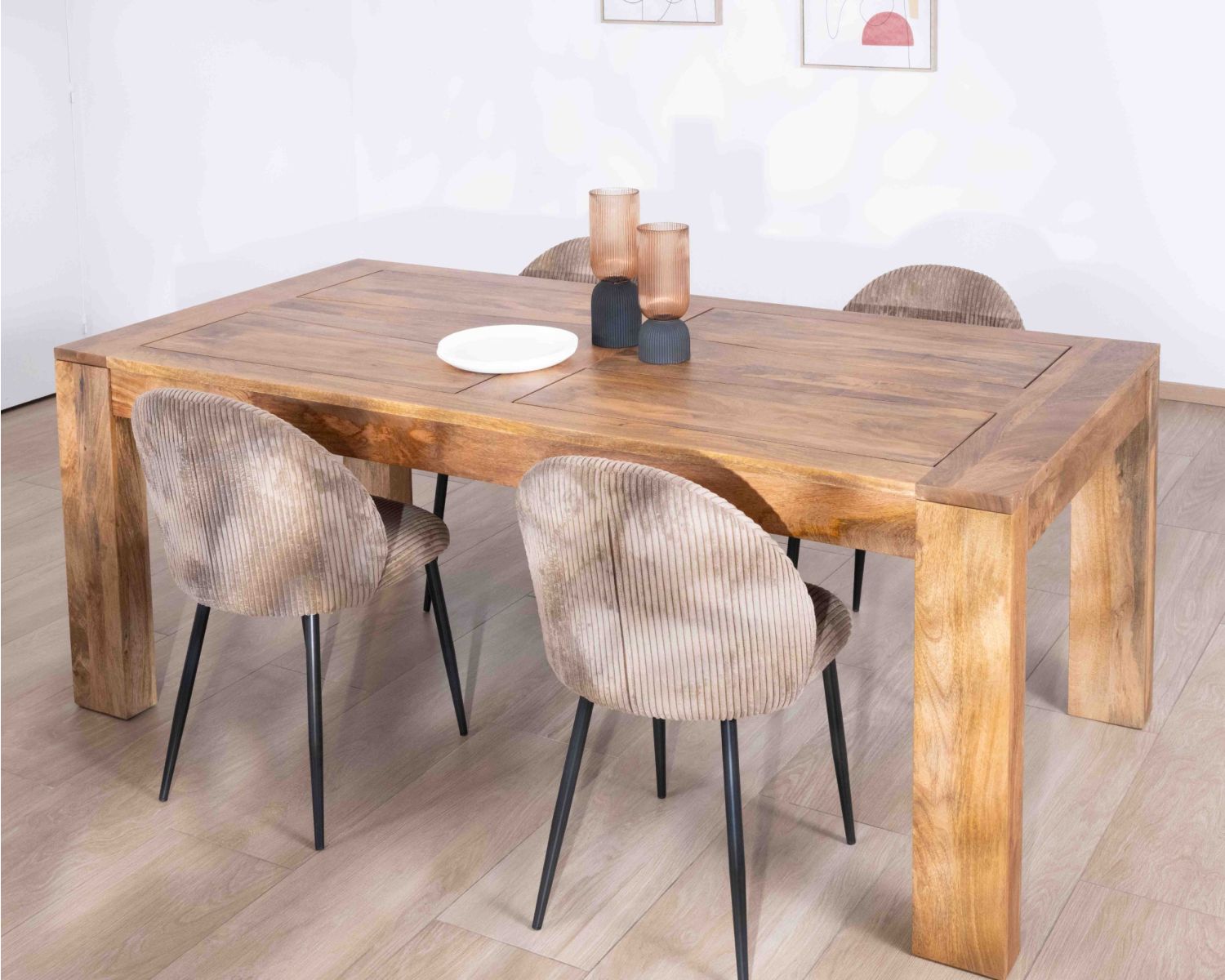 Mesa de comedor extensible de 200 a 290 cm «Jappy» en madera de mango oscuro