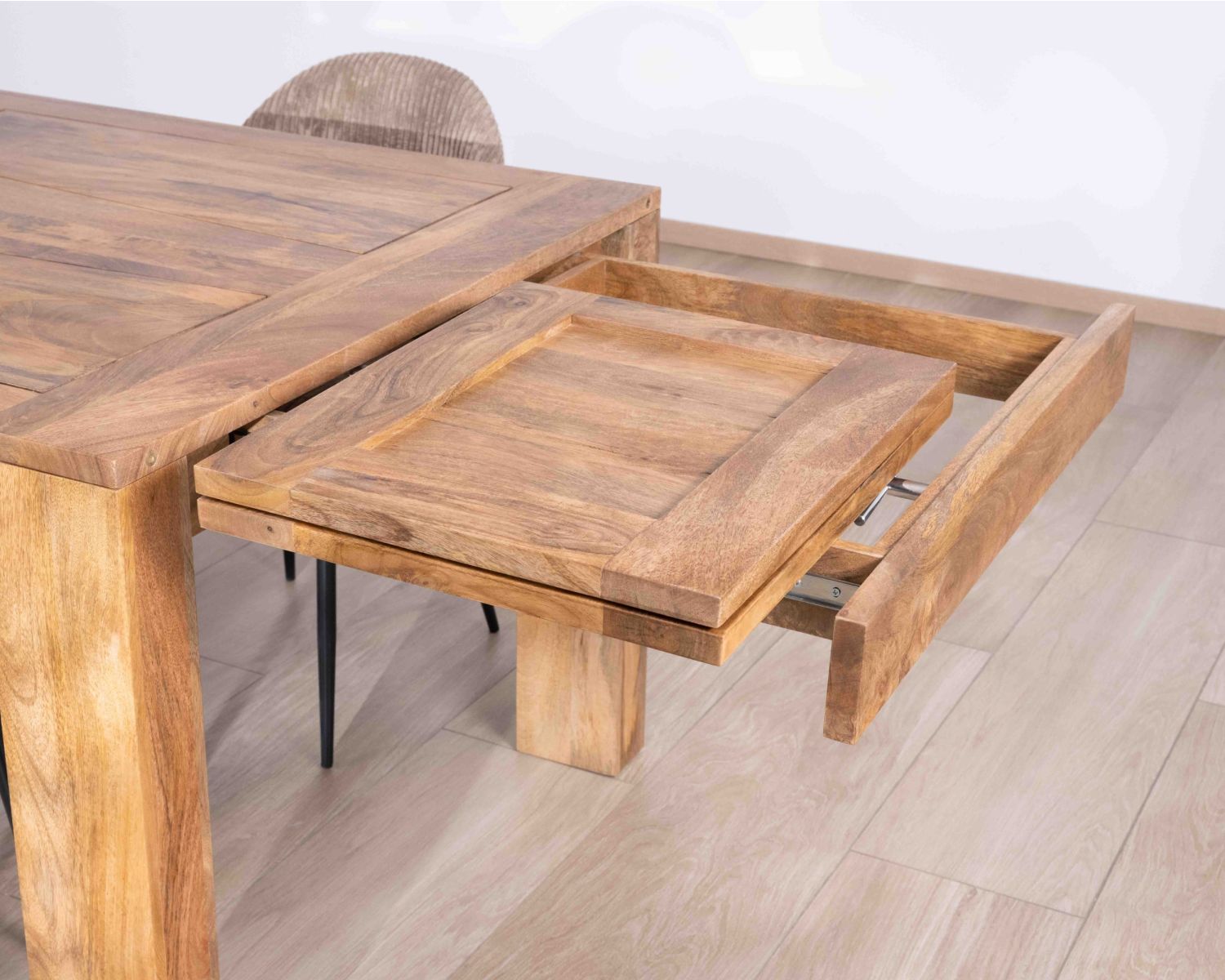 Mesa de comedor extensible de madera de mango oscuro «Jappy», de 160 a 250 cm