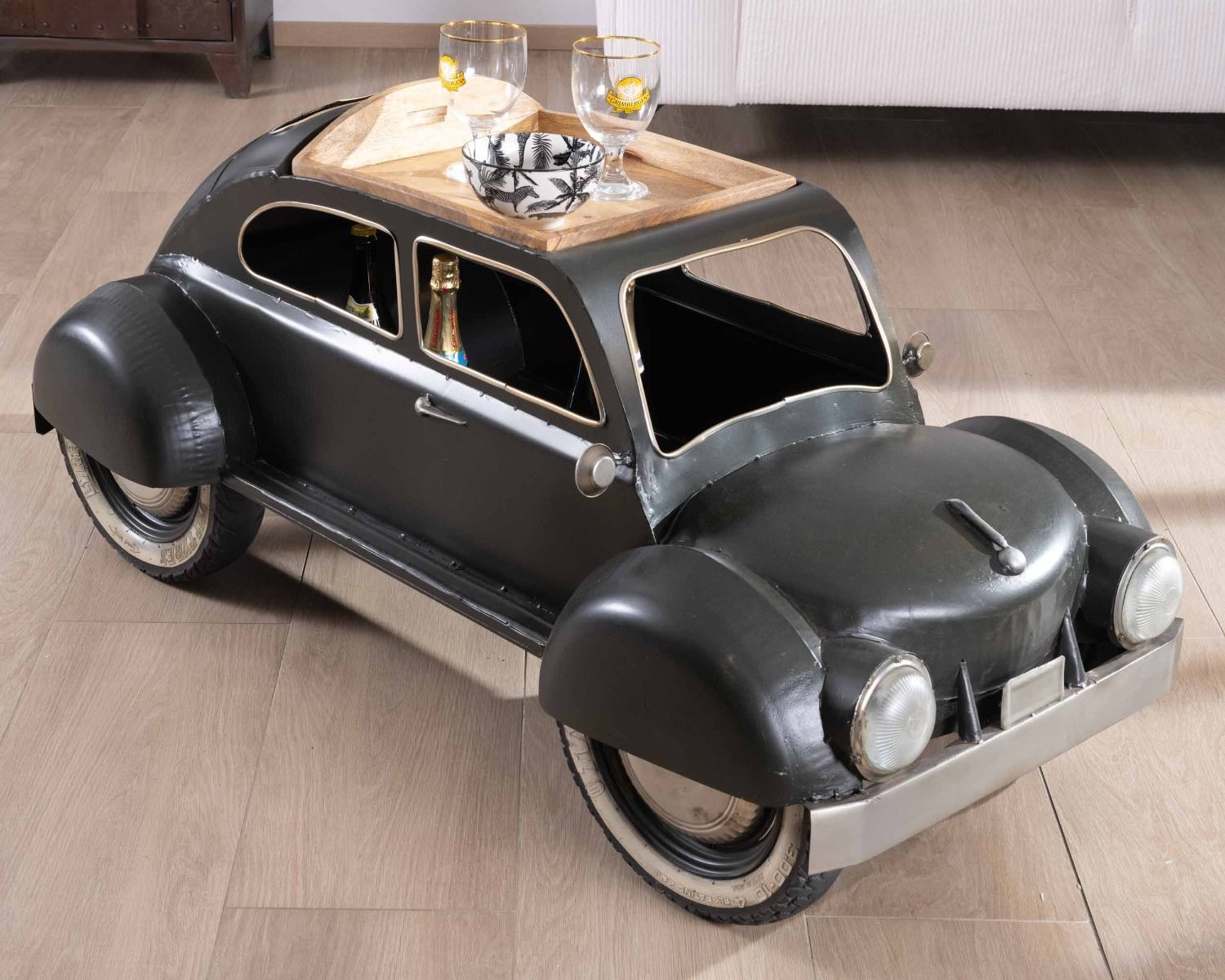 Singular mesa de centro vintage con diseño de coche en verde oscuro y tablero de madera «Crazy»