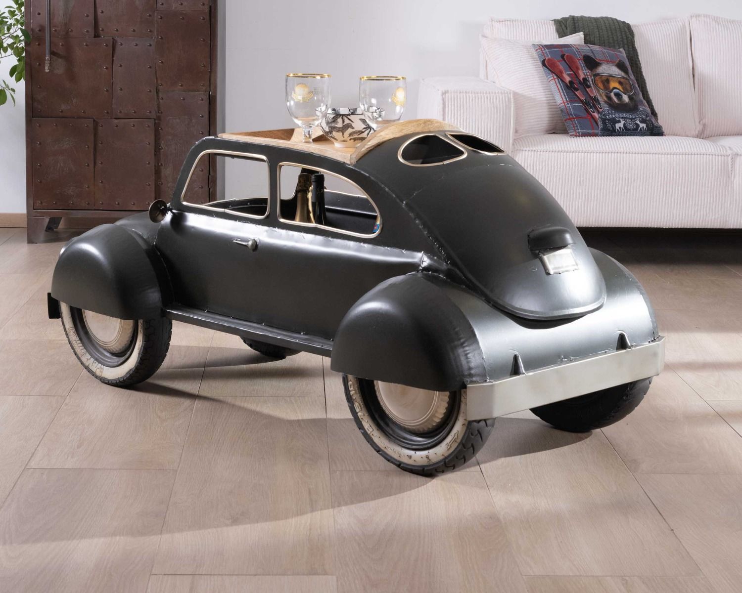 Singular mesa de centro vintage con diseño de coche en verde oscuro y tablero de madera «Crazy»