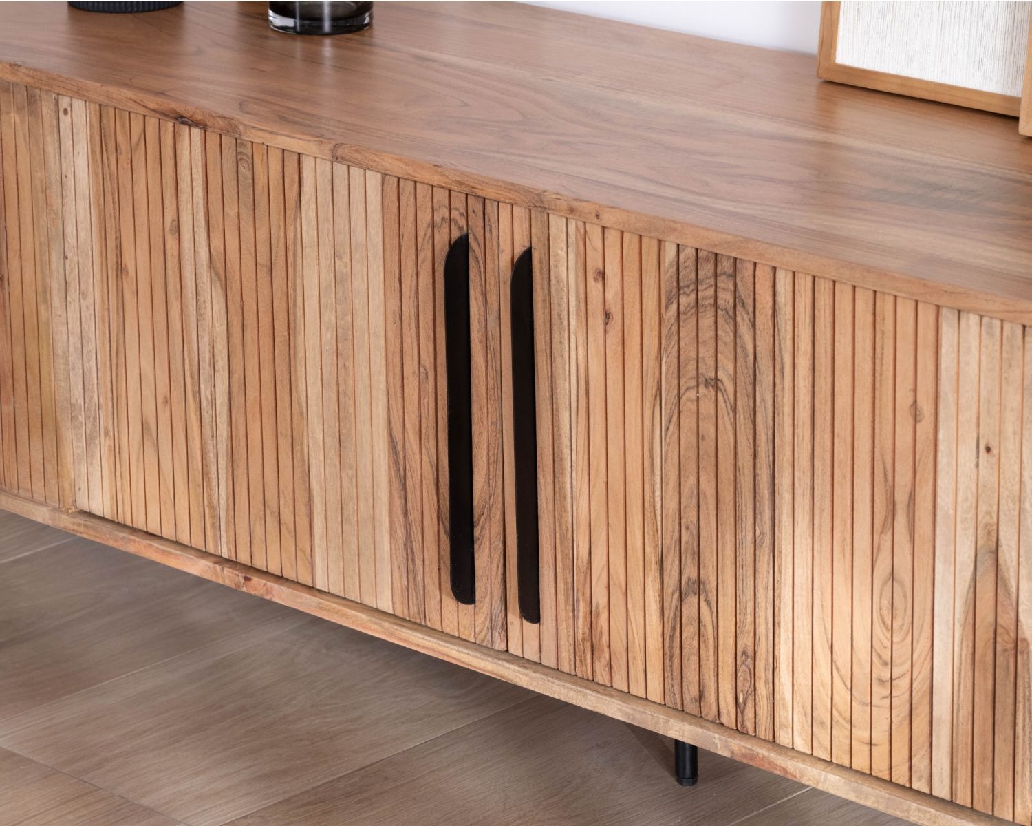 Mueble para la tele de estilo retro en madera de acacia «Bopee», 175 cm