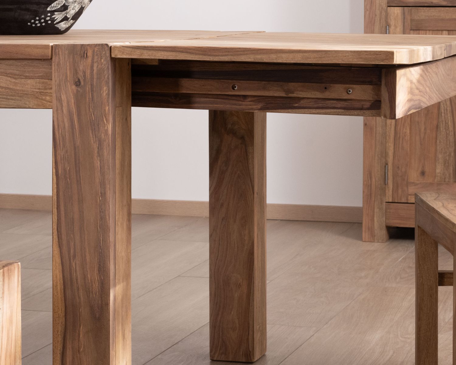 Mesa de comedor extensible de palisandro «Kalanohé», 180 cm