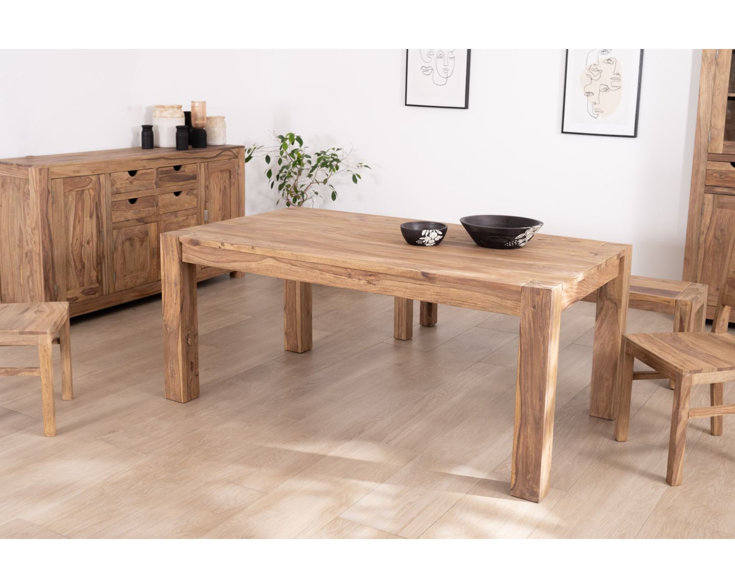 Mesa de comedor extensible de palisandro «Kalanohé», 180 cm