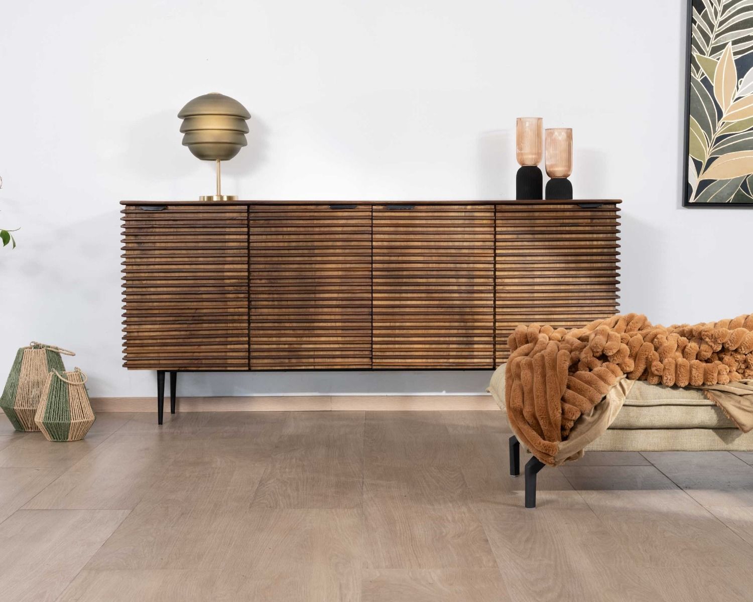 Aparador retro de 4 puertas de teca y mango macizo, 183 cm, «Sheffield»