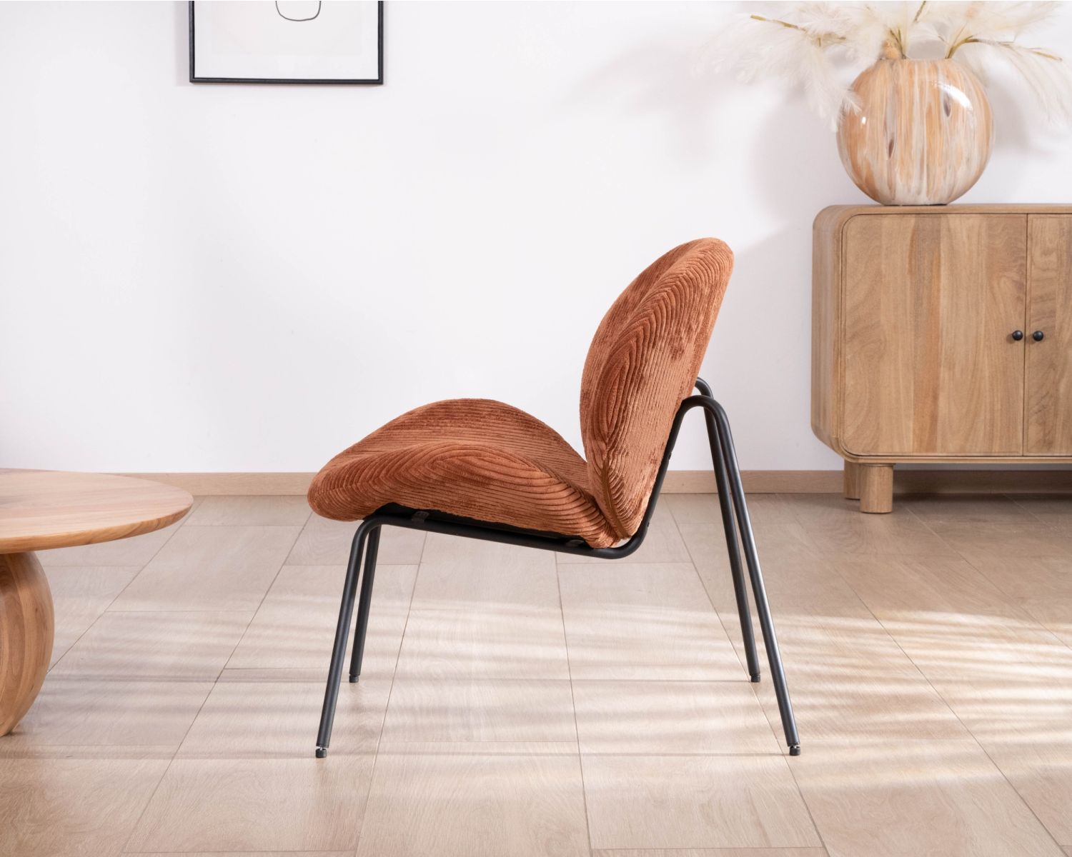 Sillón lounge de diseño en terciopelo acanalado color óxido «Sonate»