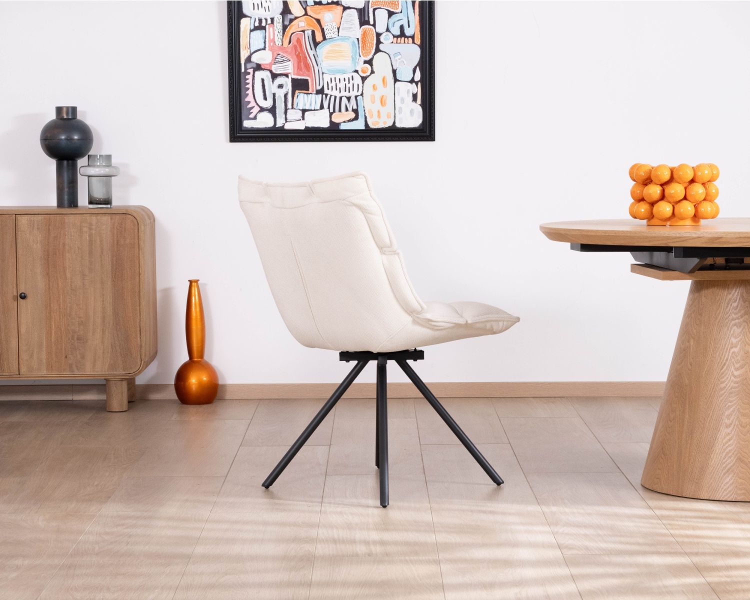 Lote de 2 sillas giratorias de 360° «Cassidy», de diseño y acolchadas, en tejido blanco roto