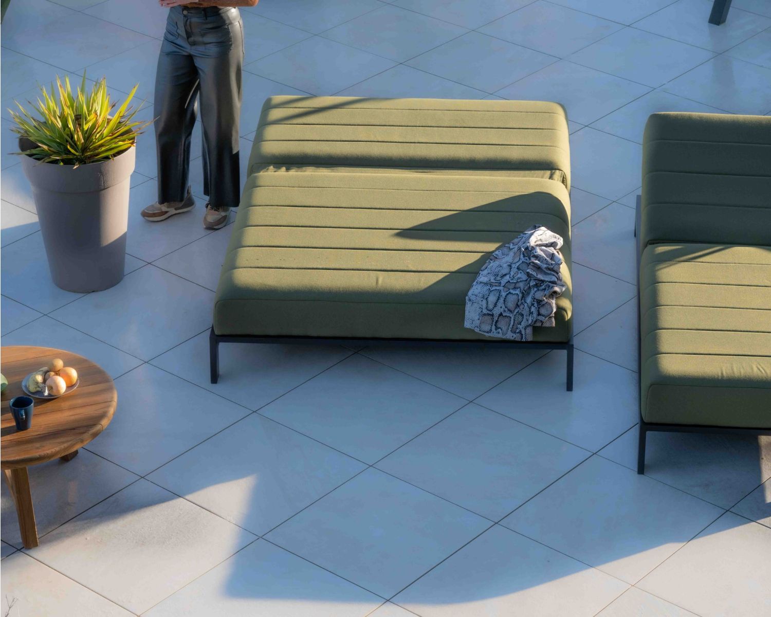 Tumbona doble de alta gama en verde y negro «Terrasse»