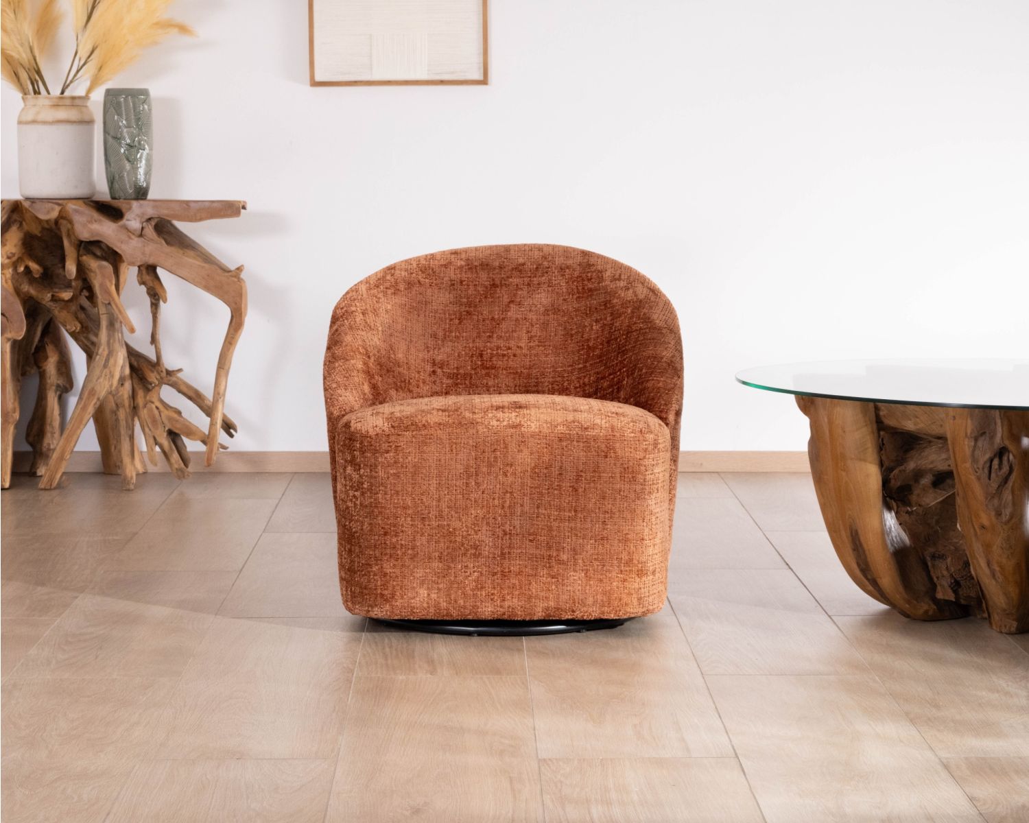 Sillón de diseño, acogedor, tapizado en tejido rizado color tierra de Siena «Marylin», con base giratoria de 360°