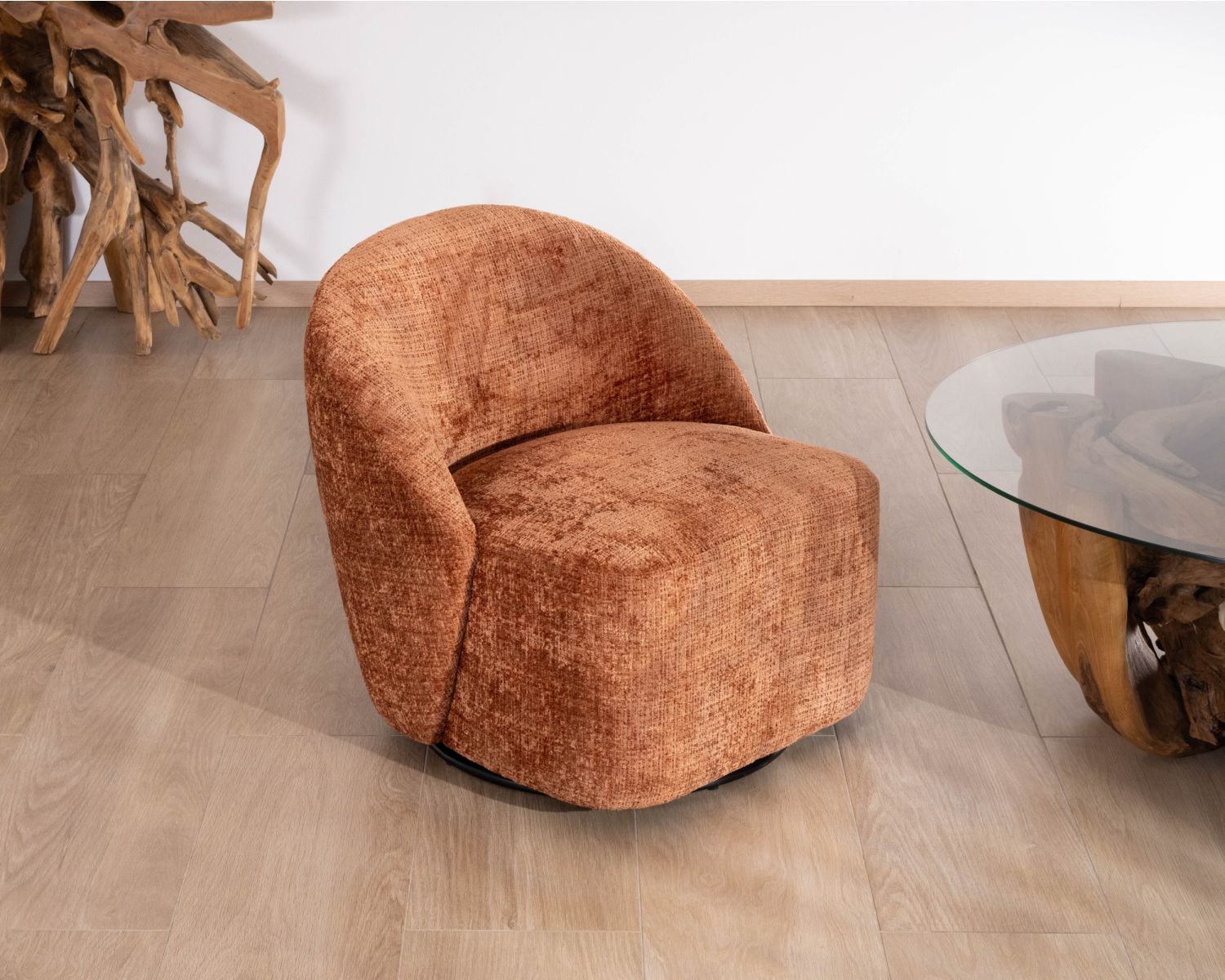 Sillón de diseño, acogedor, tapizado en tejido rizado color tierra de Siena «Marylin», con base giratoria de 360°