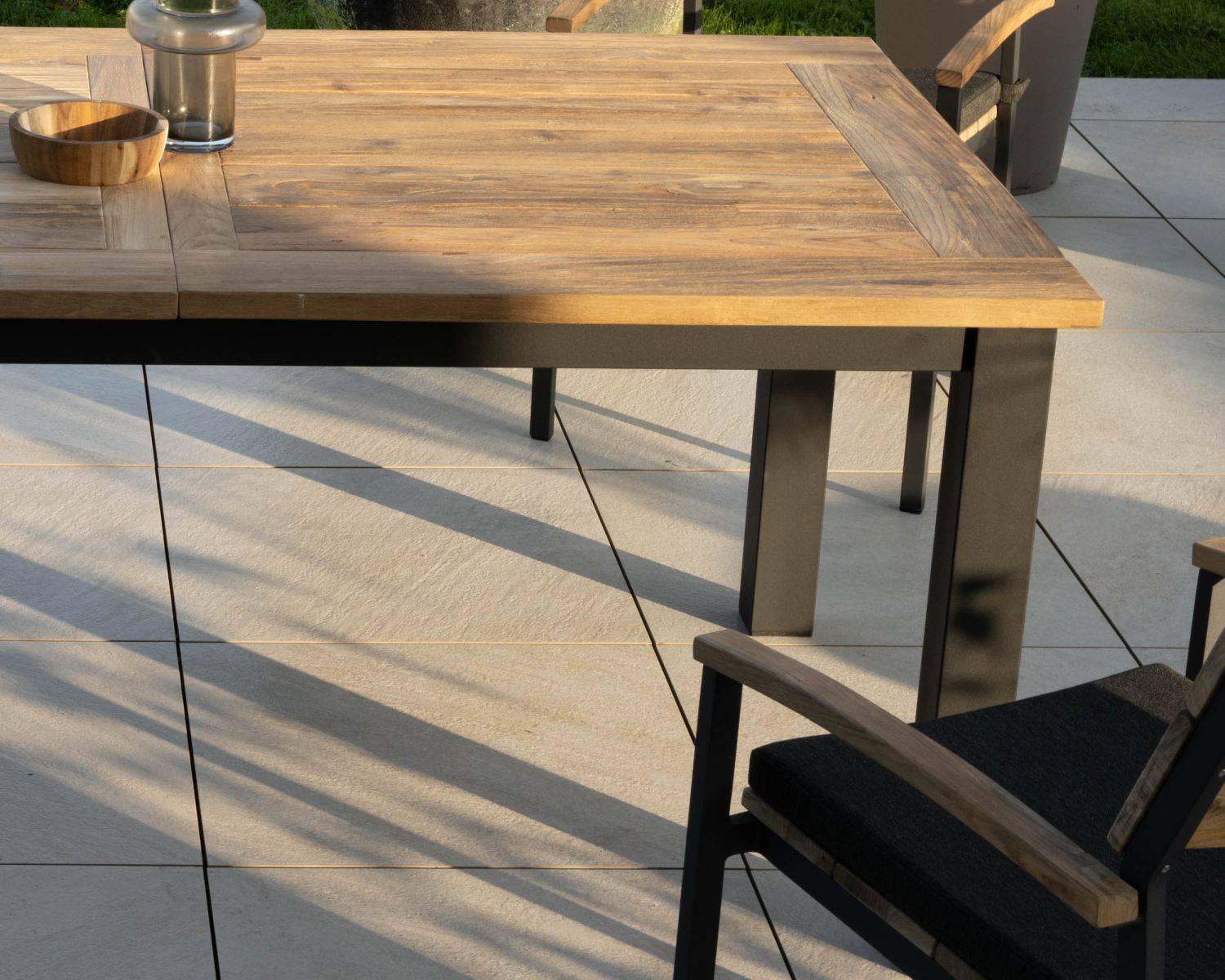 Mesa de jardín de 180 a 240 cm con extensión central «Ozone», de teca y aluminio