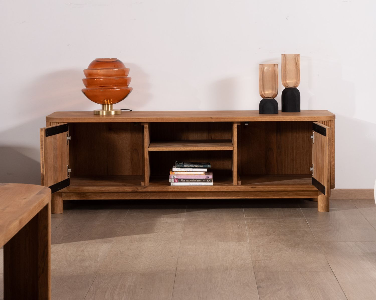 Mueble para la tele de 150 cm con 2 puertas, de roble aceitado, estilo retro «Winton»