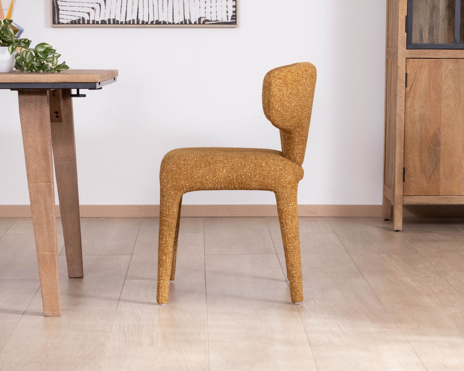 Lote de 2 sillas de comedor de diseño «Milano» con tapizado integral en tela amarillo mostaza