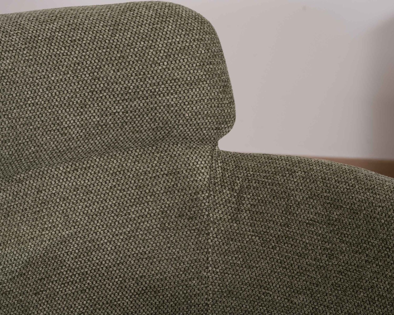 Lote de 2 sillas de comedor de tela color caqui y patas de metal «Riméno»