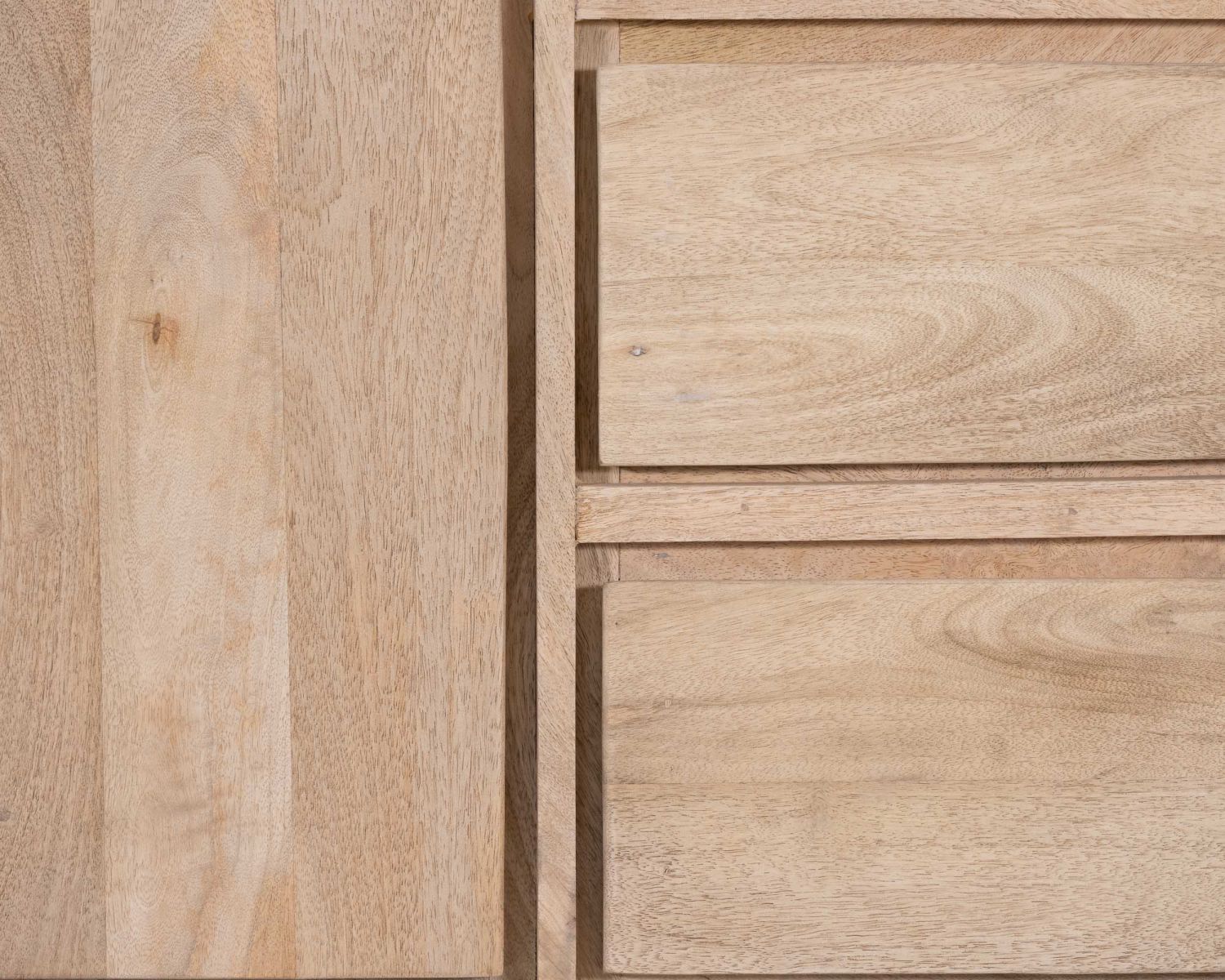 Aparador de líneas sencillas en madera maciza de mango, 180 cm, con 3 puertas y cajones «Gola»