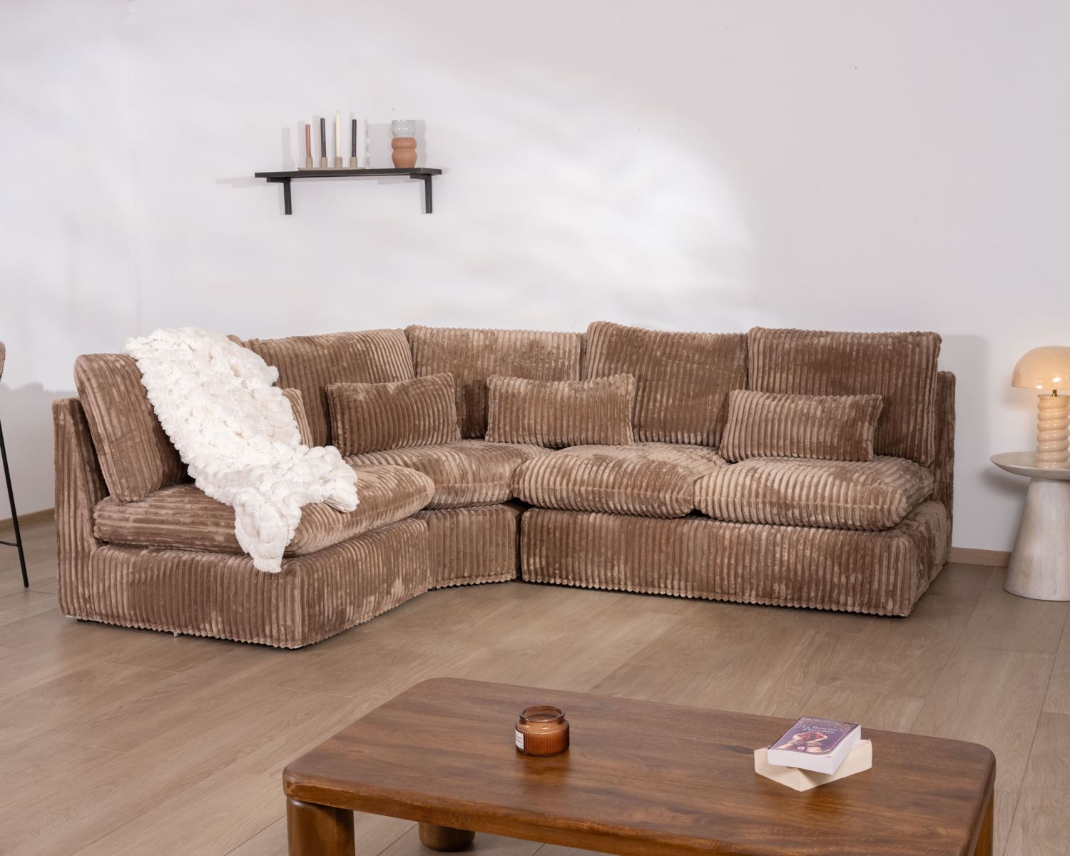 Módulo de 1 plaza para el sofá modular «Kédusa» en terciopelo de rizo ancho color camel 