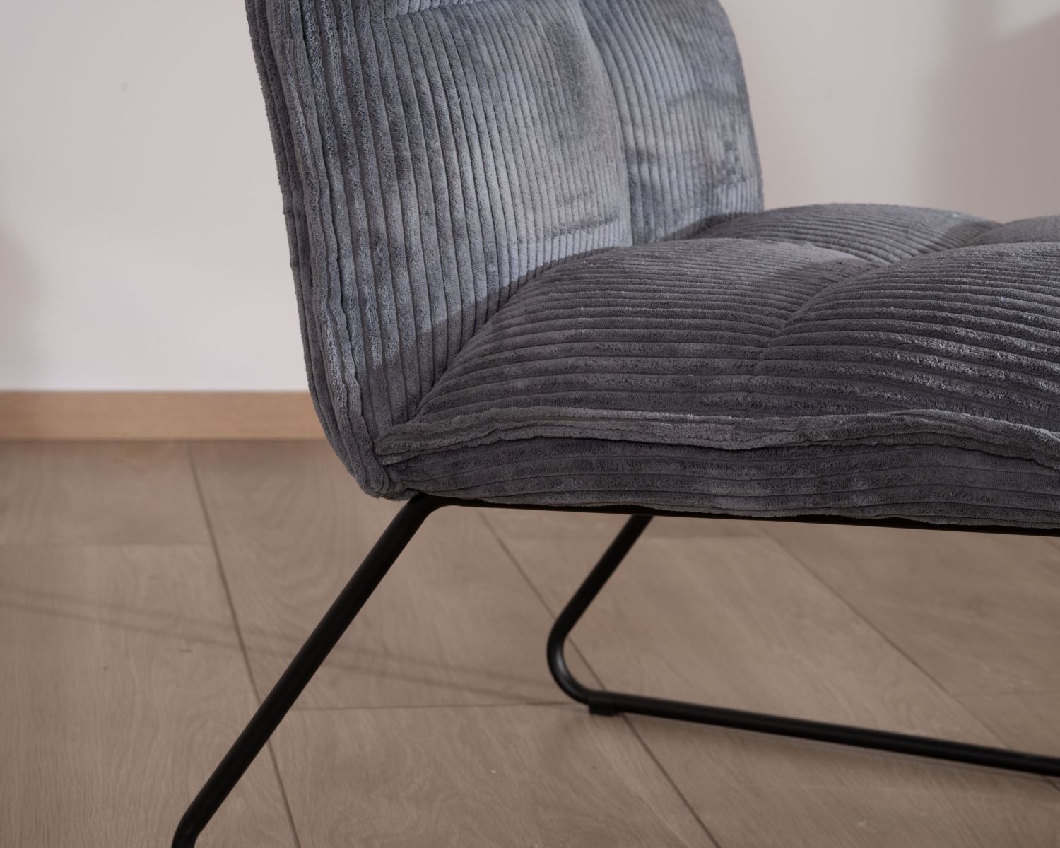 Lote de 2 sillones sin reposabrazos de terciopelo acanalado gris «Calvin»
