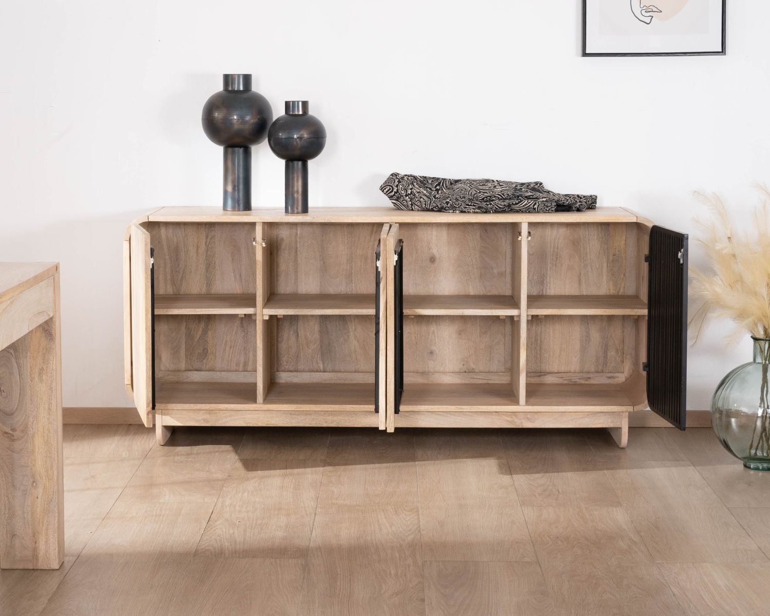 Aparador de 180 cm de madera de mango con diseño minimalista «Jappy» de estilo japandi, de 4 puertas