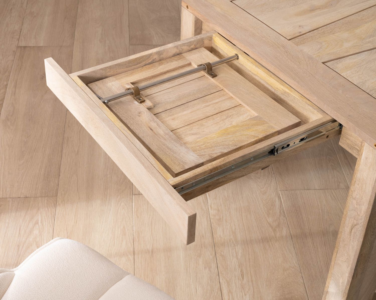 Mesa de comedor extensible de 200 a 290 cm de madera de mango «Jappy»