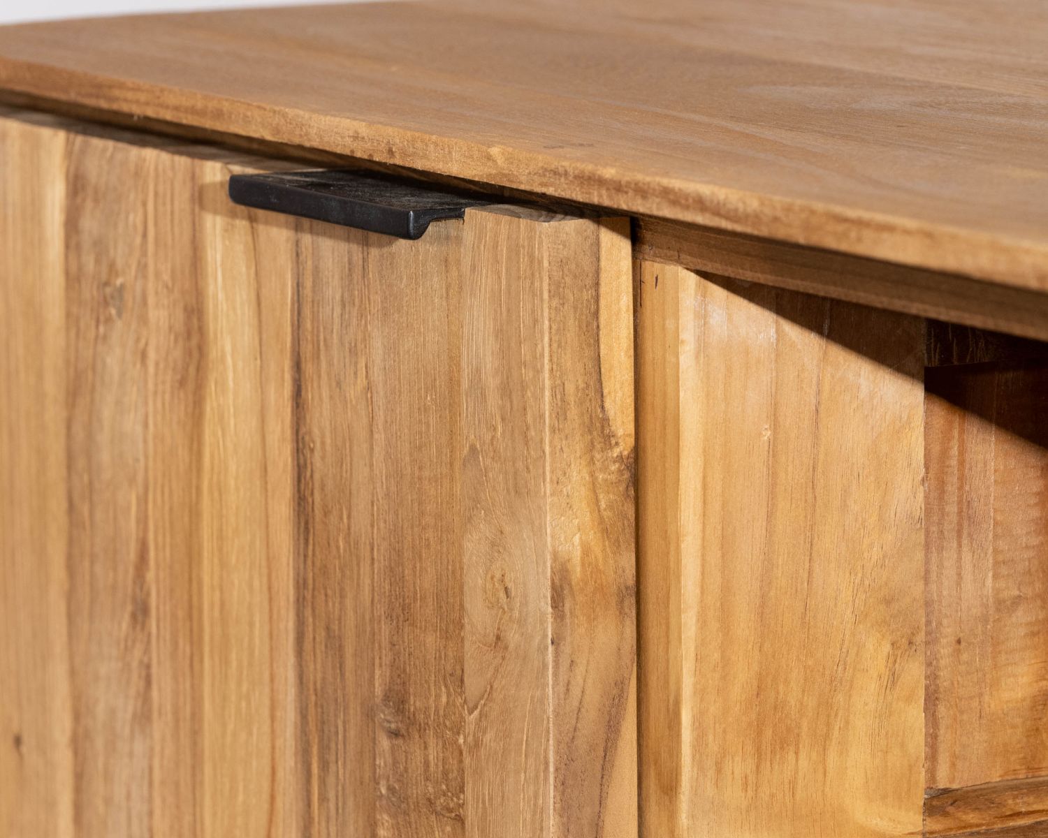 Mueble para la tele de teca reciclada «Bahia», estilo retro