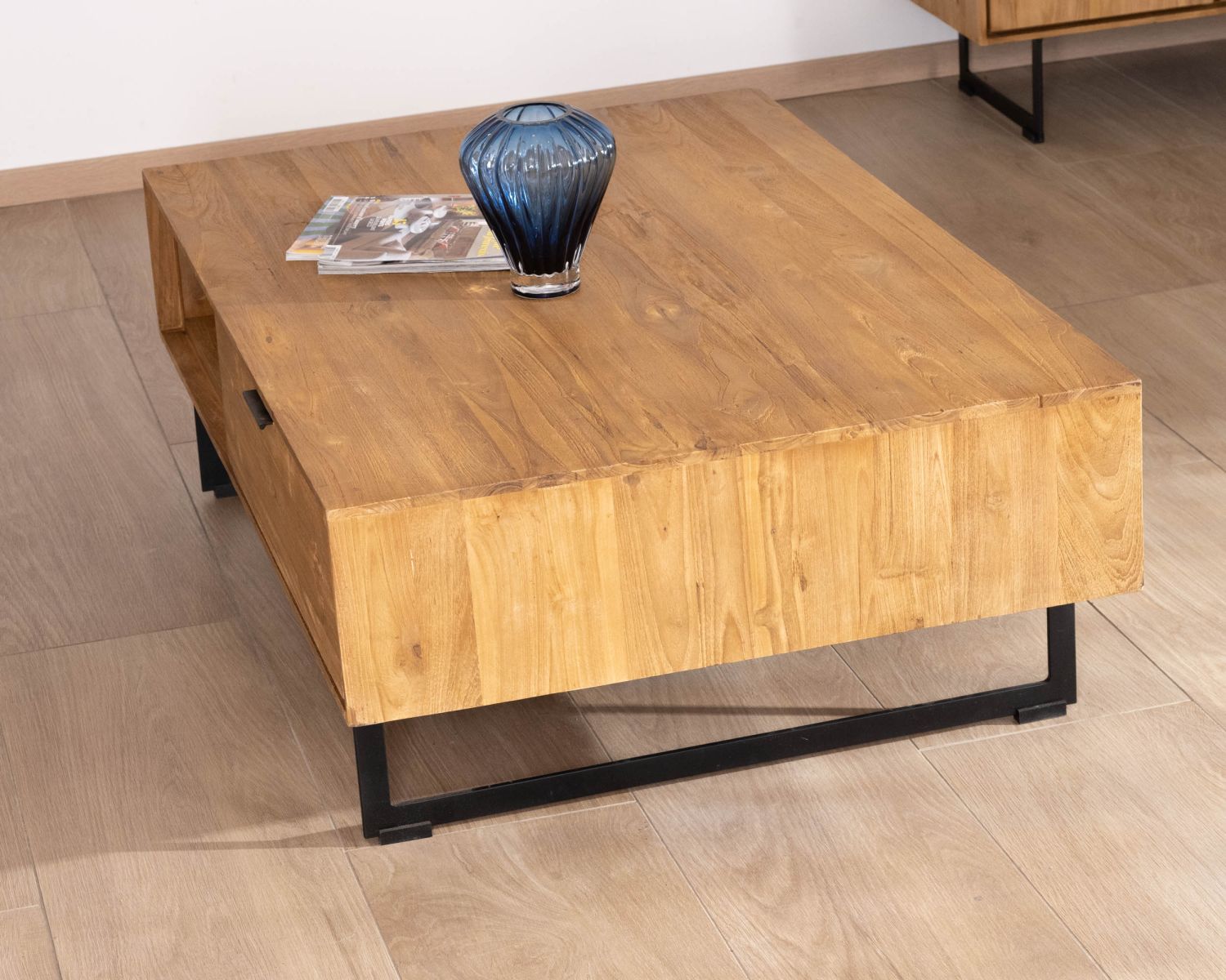 Mesa de salón con espacio de almacenamiento «Bahia» de teca natural