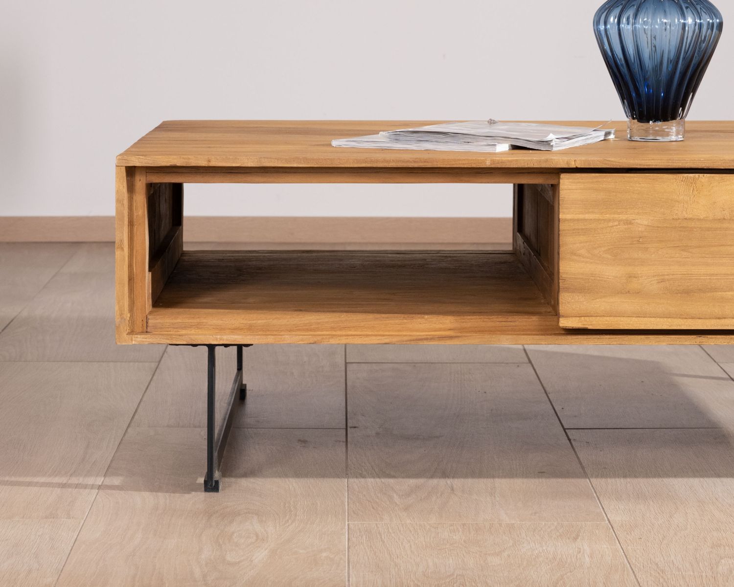 Mesa de salón con espacio de almacenamiento «Bahia» de teca natural