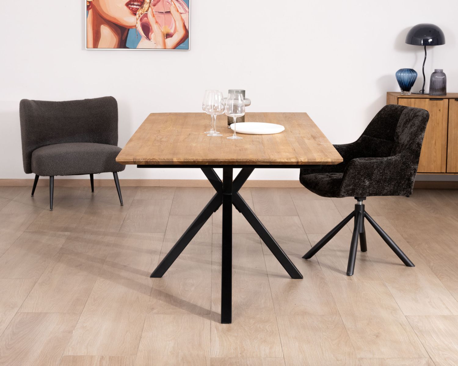Mesa de comedor de 2 m de teca natural «Bahia» con patas de metal Mikado