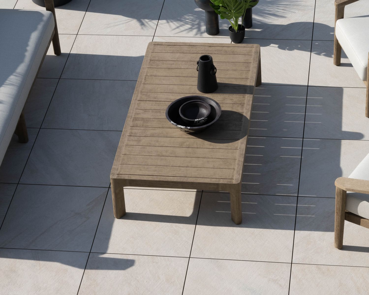 Mesa de centro para exterior con un diseño minimalista, de teca con acabado natural lijado «Verona»