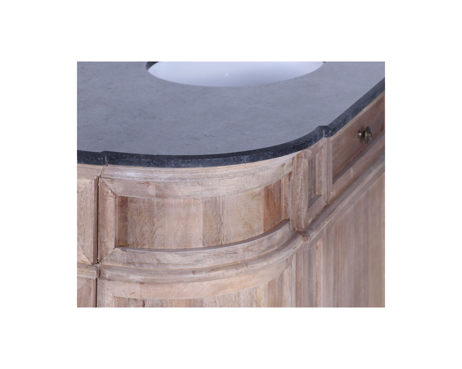 Mueble de baño de piedra con un lavabo de madera maciza redondeado «Églantine»